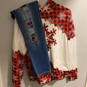 Holiday plaid detail outfit